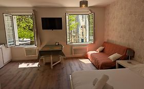 Studios Du Marche Au Bois